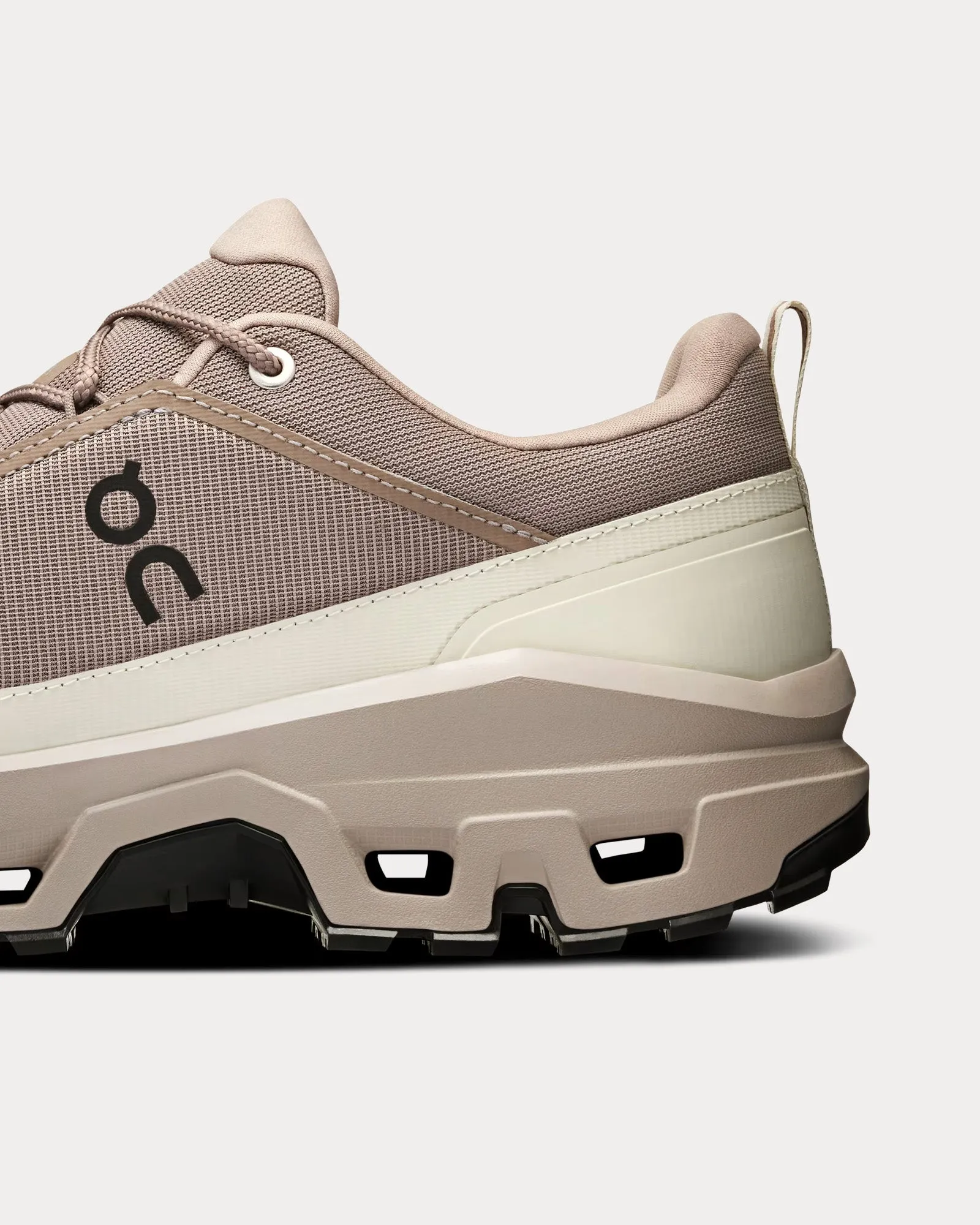 Cloudrock Low WP Cinder / Fog Running Shoes